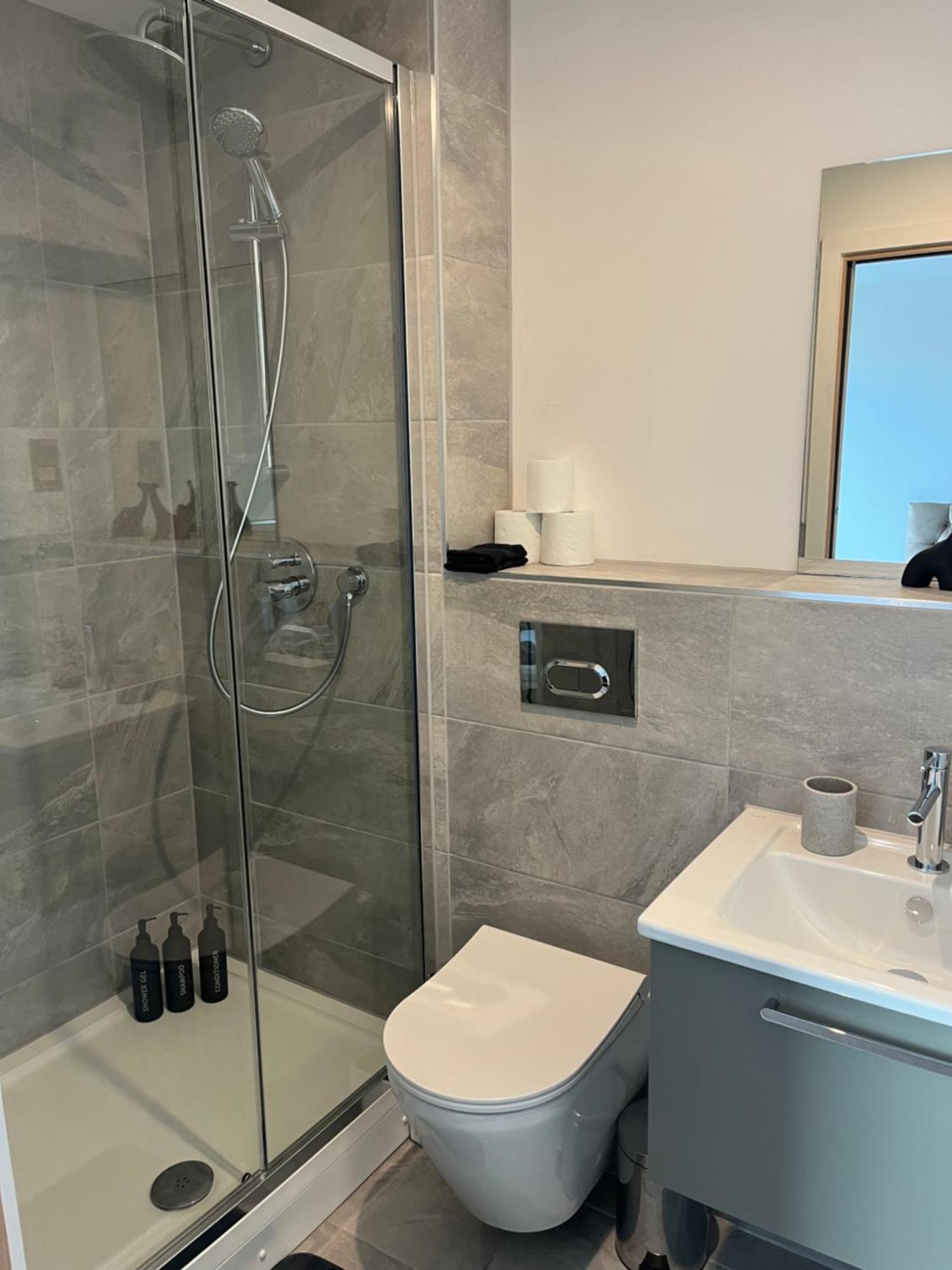 Superb New Build City Centre Flat And Gym Йорк Экстерьер фото